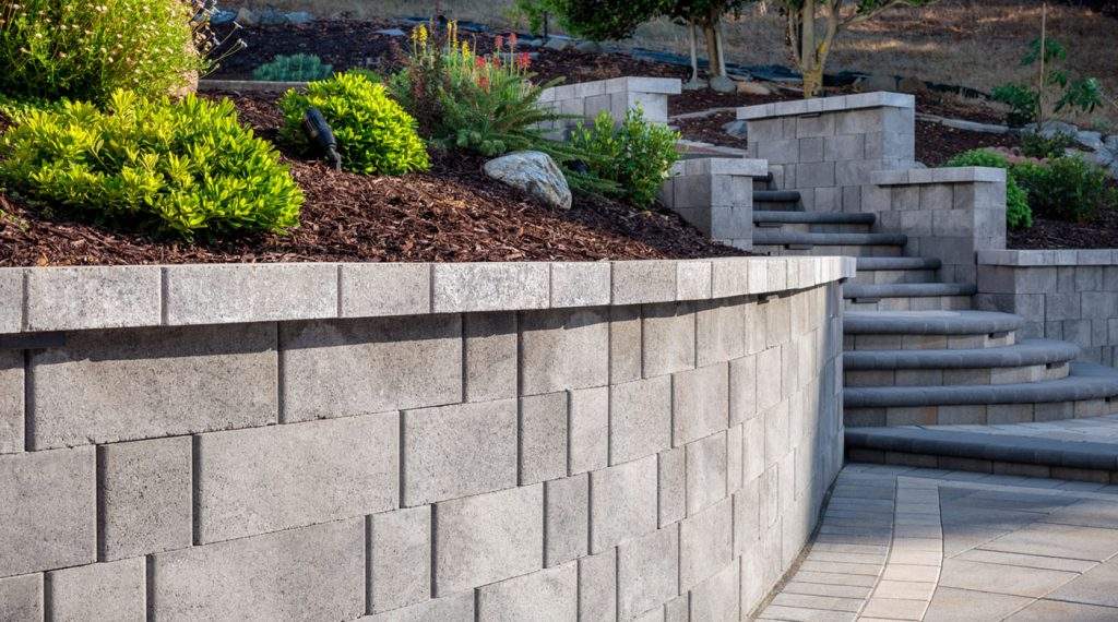 belgard steeplecrest retaining wall