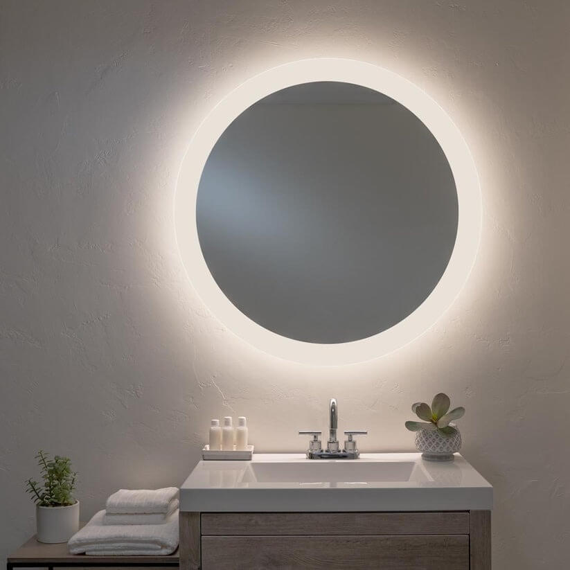 round lighted luxury bathroom mirror